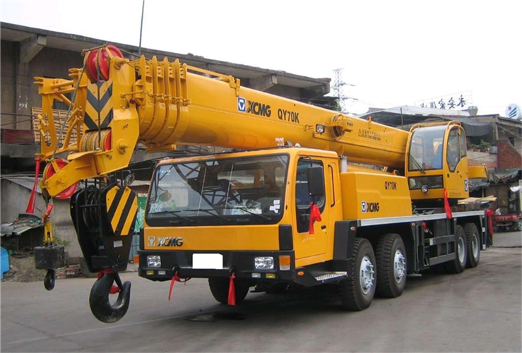 桐庐县吊车出租选择重点